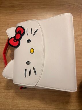 Sanrio Hello Kitty White Crossbody with Red Bow